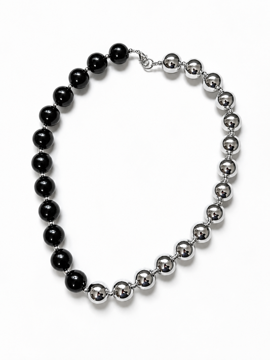 Noir Necklace