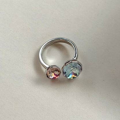 Evora Ring