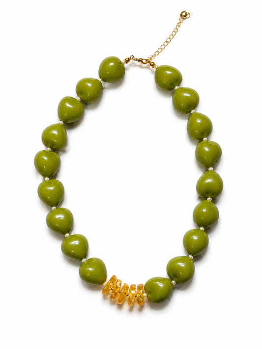 Oliva Necklace